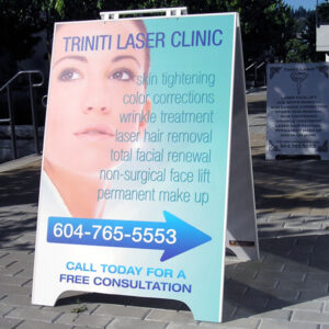 32" x 48" Plywood sandwich board with plastic handle